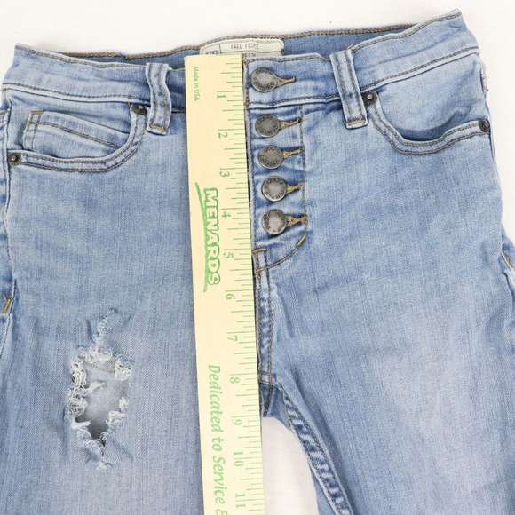 Free People Denim Blue Jeans Distressed Size 26 61855-16515125 - Picture 6 of 8
